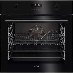 Духовой шкаф с функцией пара AEG BCE556360B