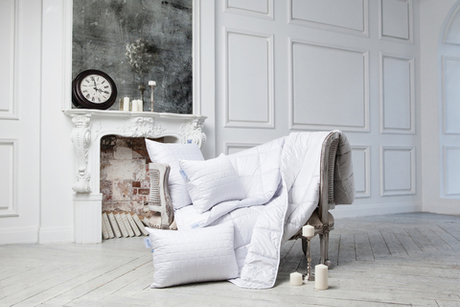 Подушка 68x68 German Grass Camel Familie Wool