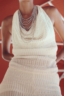 ZARA ТОП ИЗ РЕЛЬЕФНОЙ ТКАНИ С ГОРЛОВИНОЙ ХАЛТЕР, ЭКРЮ