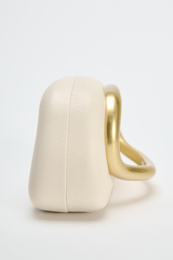 ZARA СУМКА-КОРОБОЧКА С ЗОЛОТИСТОЙ ЗАСТЕЖКОЙ, БЕЛЫЙ