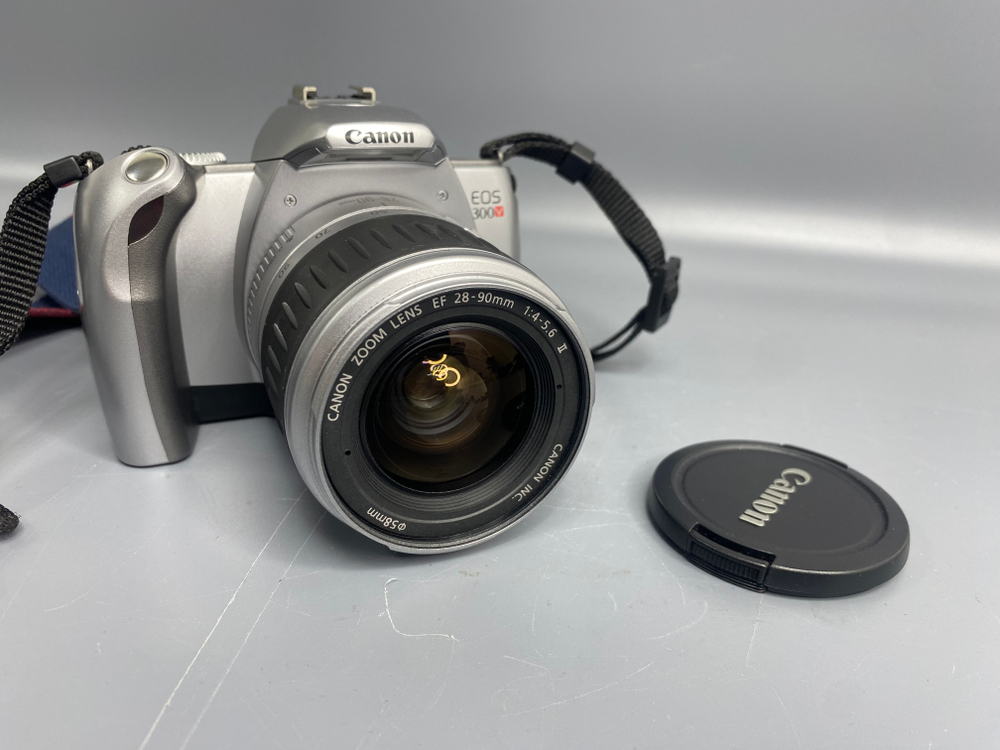 Canon EOS 300V Kit 28-90mm