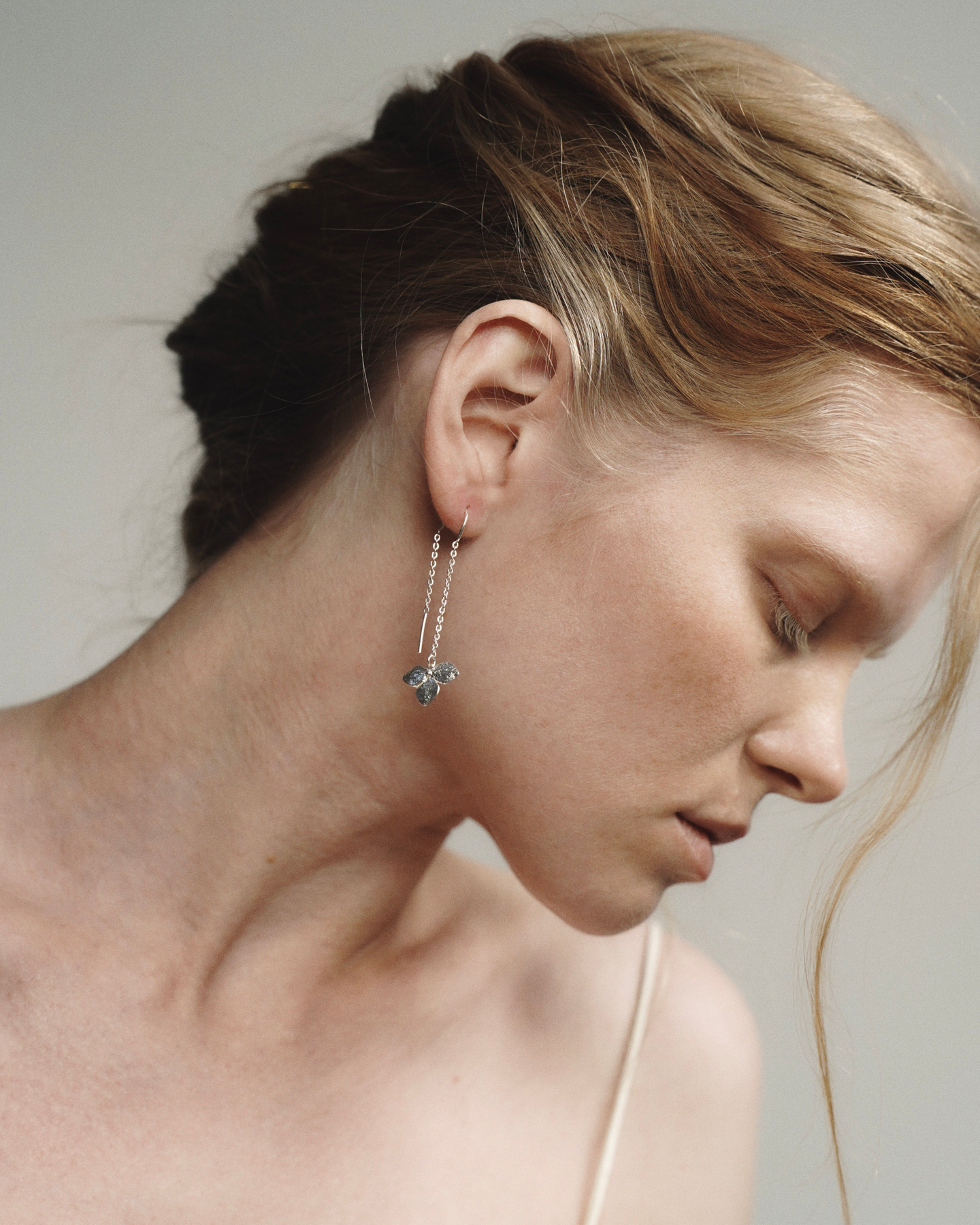 Серьги-протяжки Гортензия