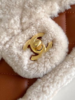 Chanel Bag 18 cm