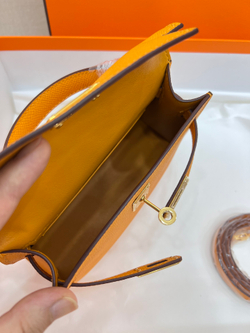 Hermes Kelly 19