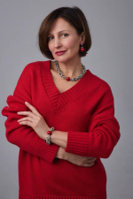 Серьги с красным плоским жемчугом на замке левербек, оттенки серебро и графит