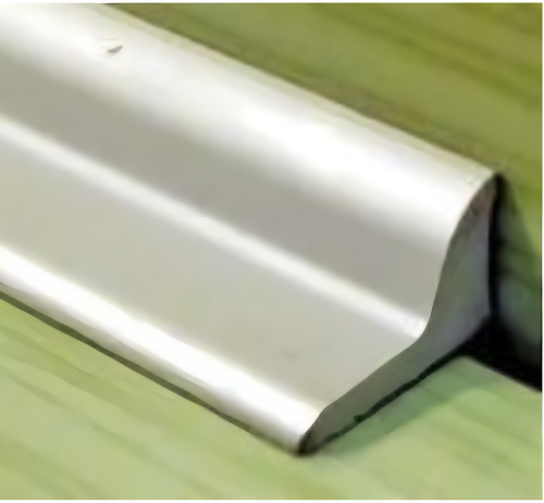 Алюминиевый плинтус низкий 18х9 серебро