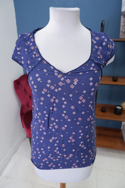 Блуза Wild n Free без рукавов 42 размер