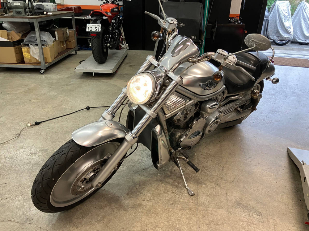 Harley-Davidson V-Rod VRSCA 1130 , 2004