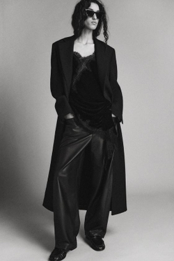 ZARA БРЮКИ BALLOON ИЗ ИСКУССТВЕННОЙ КОЖИ ZW COLLECTION, ЧЕРНЫЙ