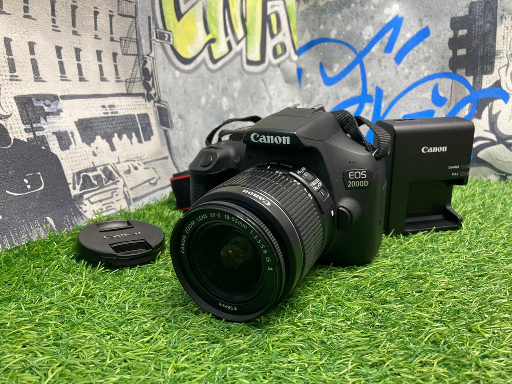 Canon 2000D Kit 18-55mm IS II 2.200 кадров