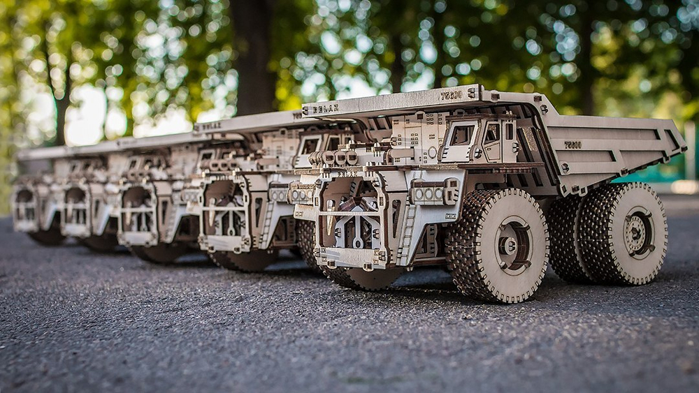 Белаз 75600 от Eco Wood Art - Деревянный конструктор, сборная механическая модель, 3D пазл