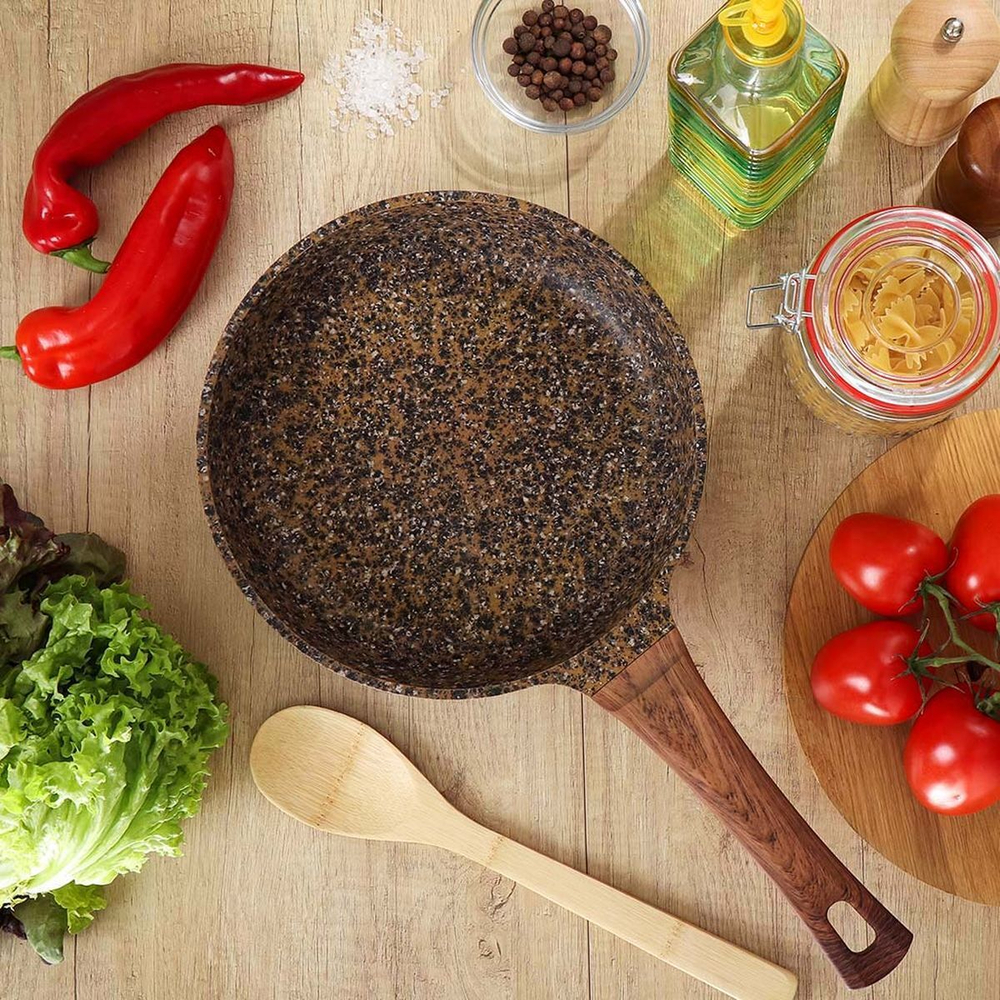 Сковорода алюминий, 24 см, антиприг, Гурман, Granite Gold, ГМ2401 ГГ, с дерев ручк