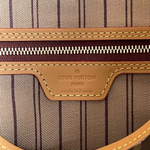Louis Vuitton Delightful PM