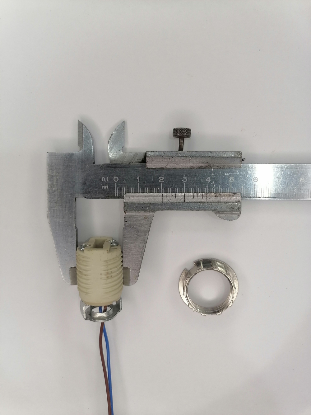 Патрон керамика G9 с колечком и под резьбу м10