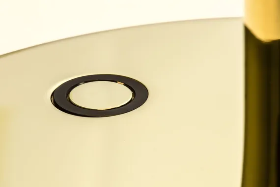 Настольная лампа Le Vita золотая