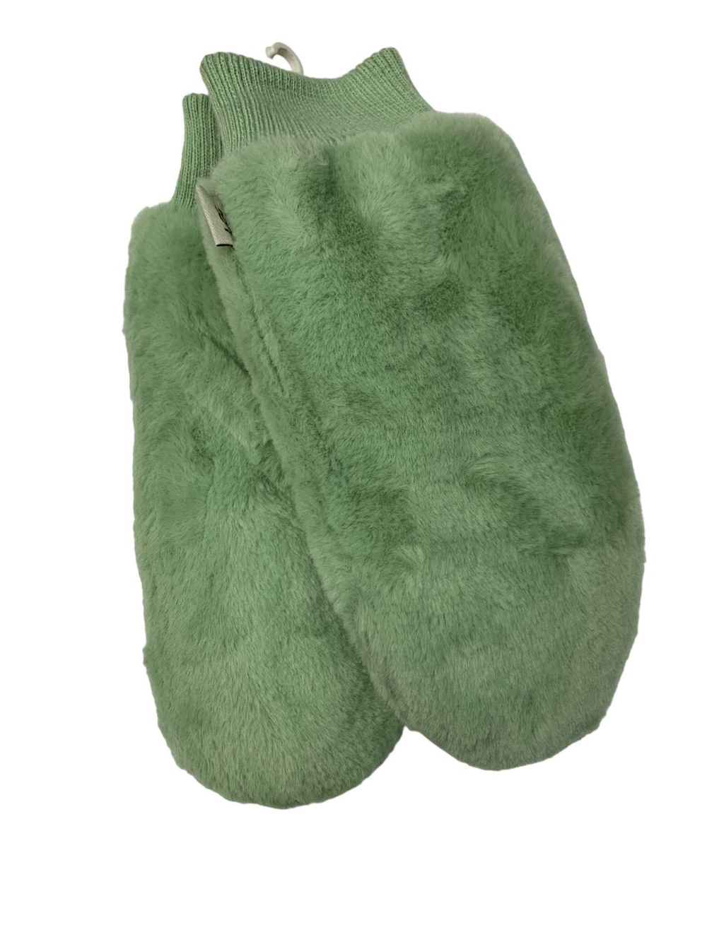 Варежки. Женские. Материал верха: Плюшевые. Подклад: Плюш-мех. Толстые. Внутри с мехом. В упаковке 12 шт, разные цвета.