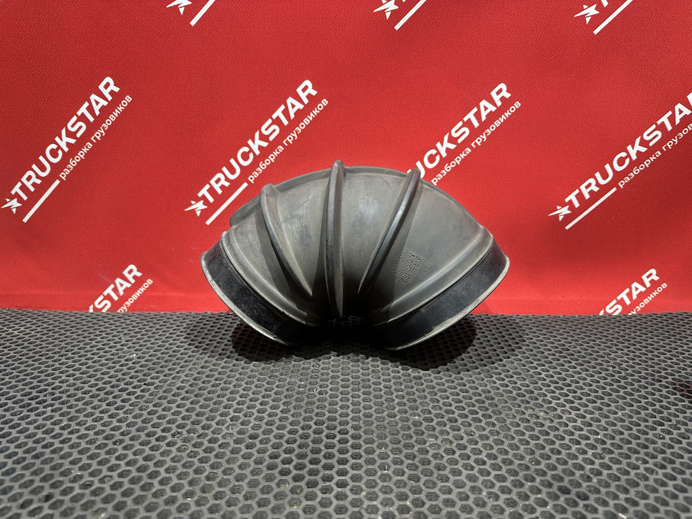 Патрубок воздушного фильтра