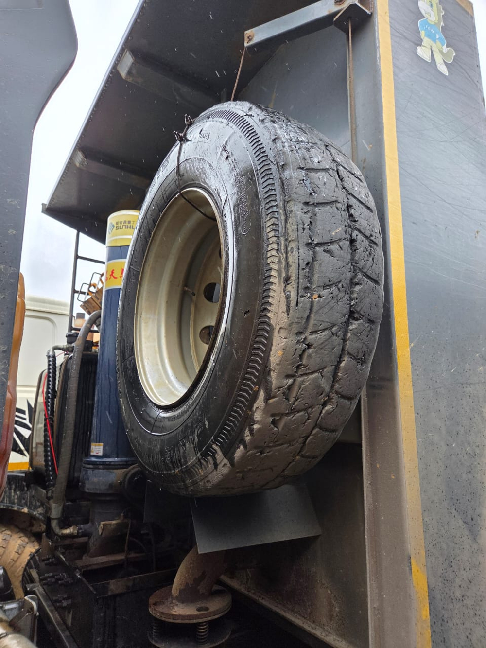 FAW J6 6x4 Самосвал СА3250Р66K24T1E5 (Дизельный, 11,1 л, 390 л.с., МТ)