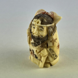 Статуэтка нэцкэ Бисямонтэн (или Тамонтэн) с тыквой горлянкой