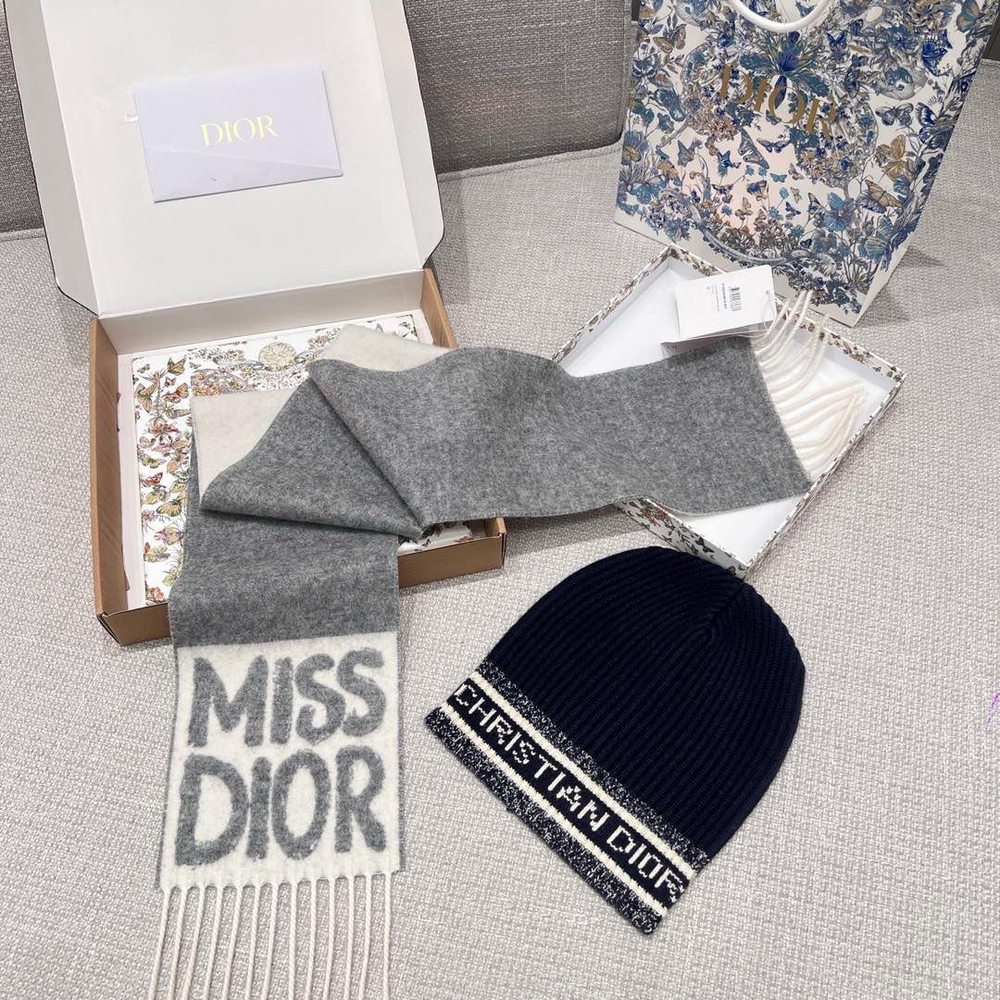 Шарф Dior
