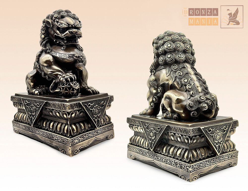 статуэтка Лев Ши-дза с Петровской набережной