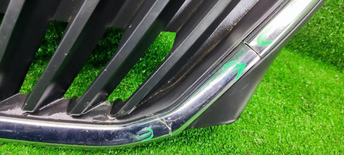 Решетка радиатора Skoda Rapid 1 (2012-2020)