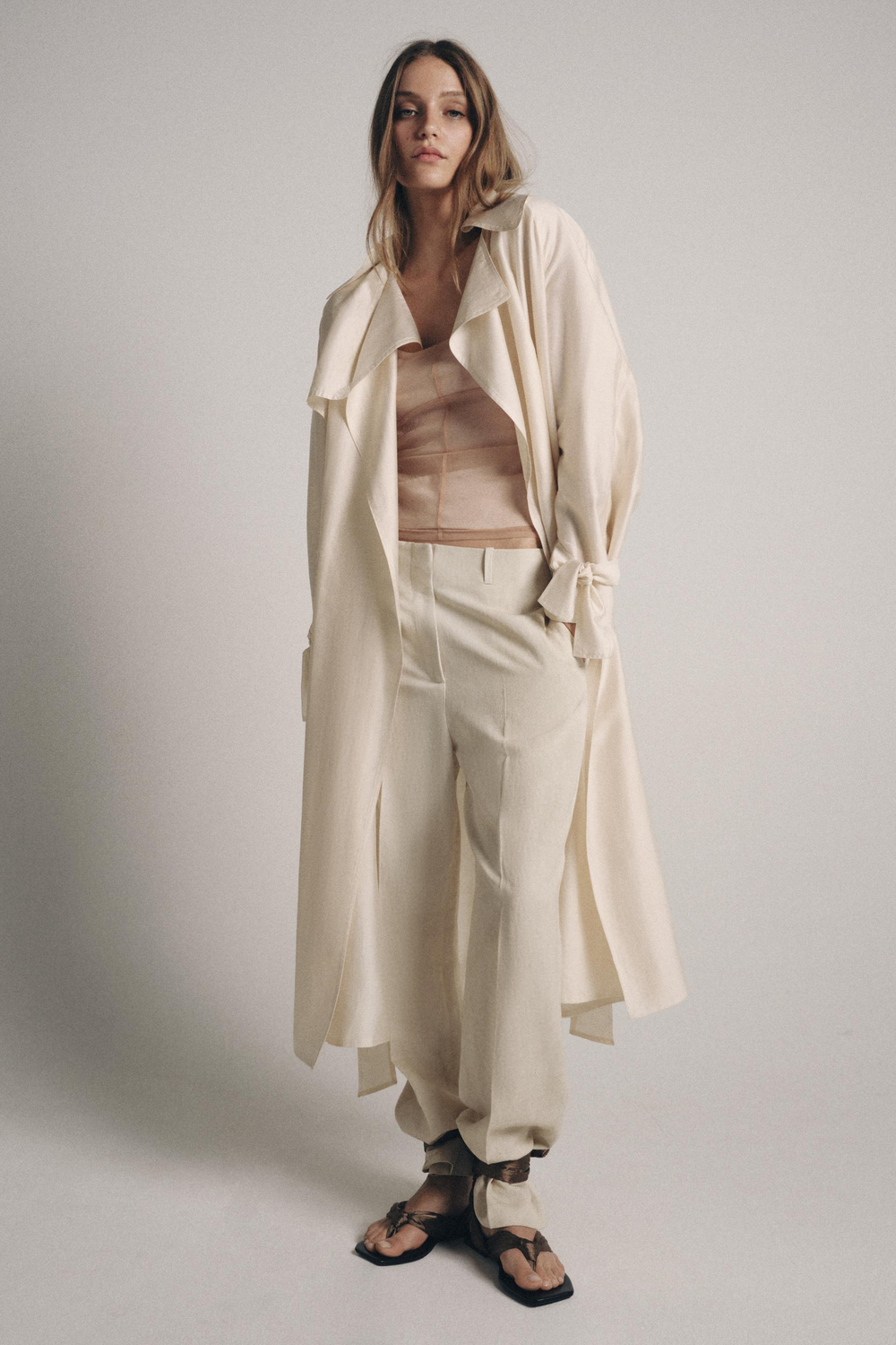 ZARA ТОП ИЗ ПОЛУПРОЗРАЧНОЙ ТКАНИ С ДЕКОРАТИВНОЙ СТРОЧКОЙ, ТЕЛЕСНО-РОЗОВЫЙ