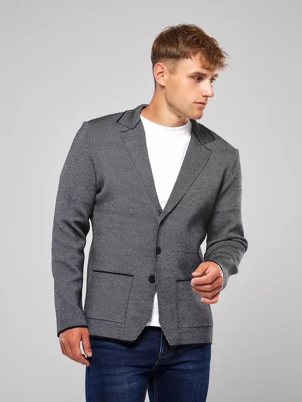 Пиджак вязаный