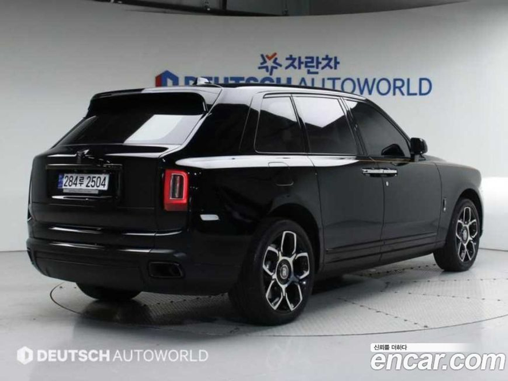 Rolls-Royce 컬리넌 6.7 V12 Черный 배지 (05.2020)