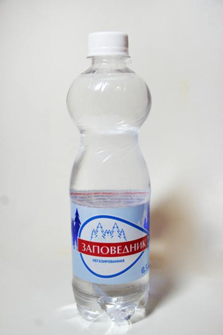 Вода негазированная "Заповедник" 0,5 л.