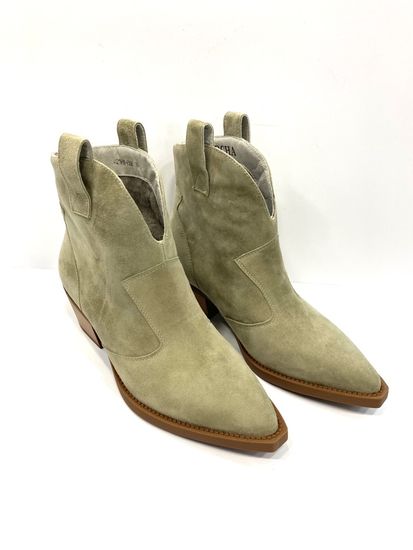 Казаки женские