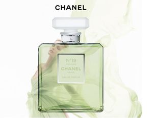 Chanel No 19 Poudre