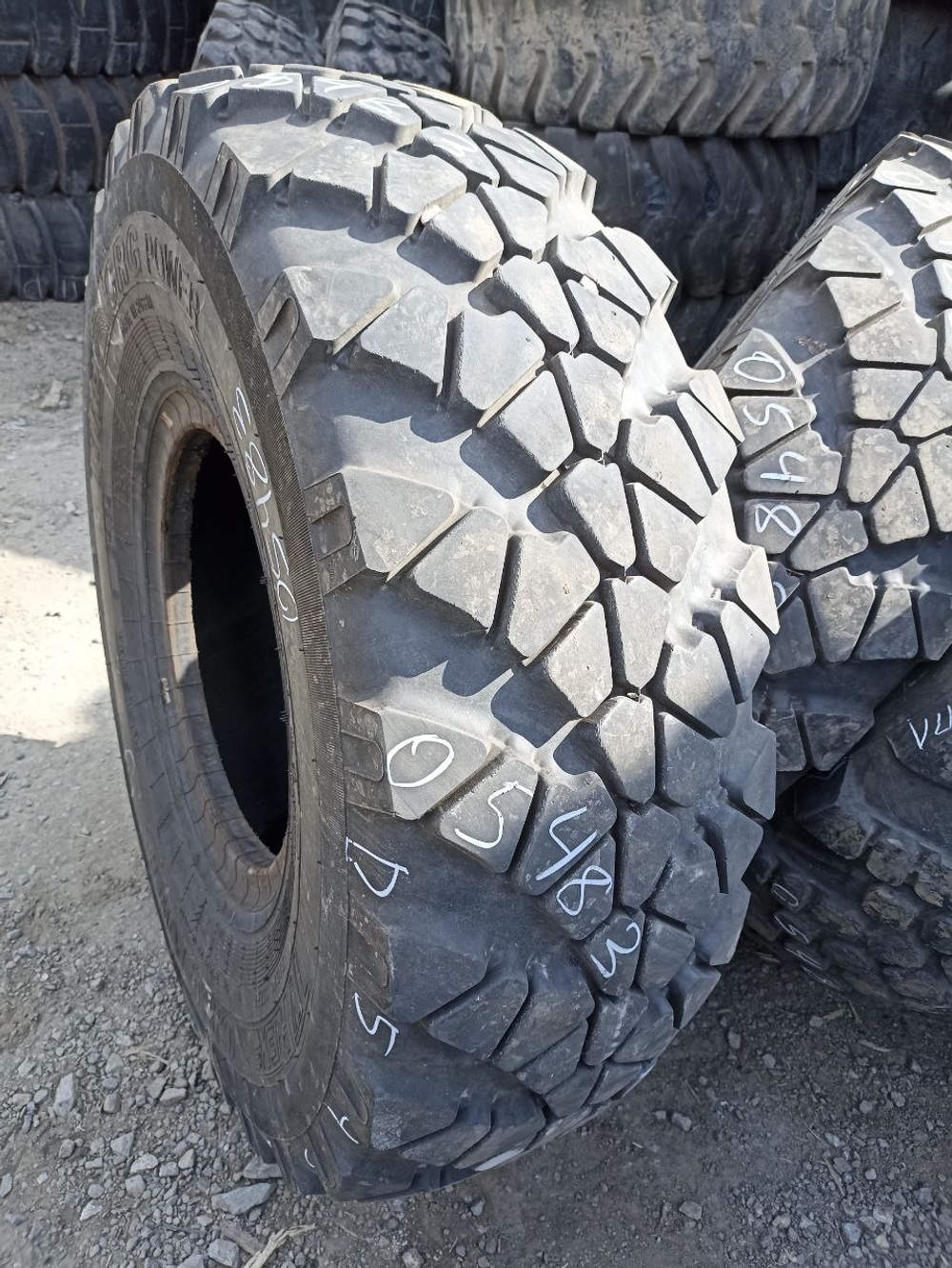 425/85R21 Омскшина O-184 шина б/у