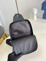 Louis Vuitton Avenue Slingbag
