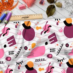 Ткань атлас сиреневые космические пятна на белом фоне с волной