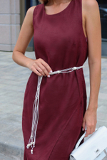 Платье изо льна в длине миди