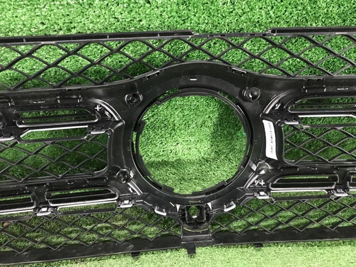 Решетка радиатора Mercedes GLS x167 (2019-2023)