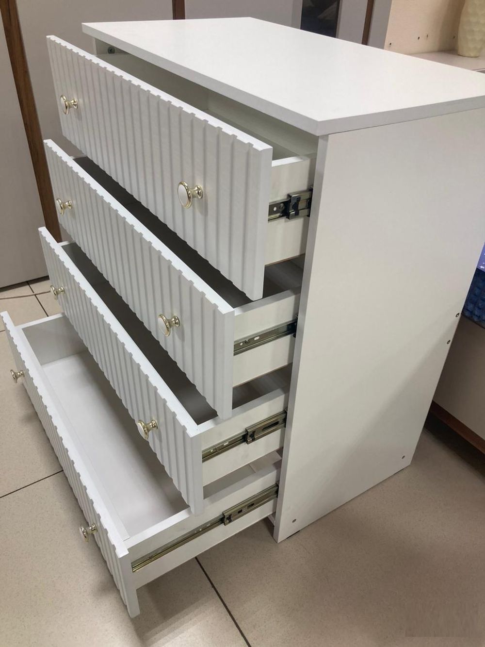 Комод-4 МДФ 4 ящика Белый/бел.береза