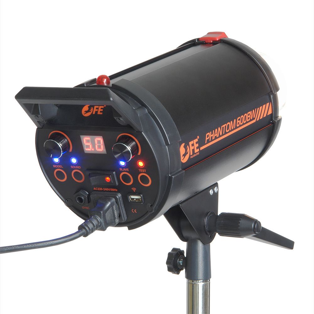 Falcon Eyes Phantom 600 BW