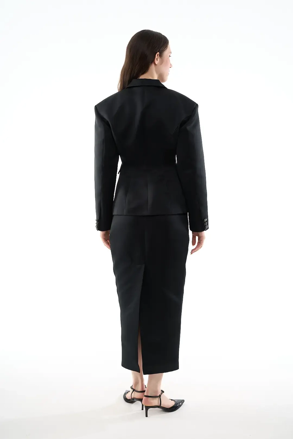 Юбка-карандаш атласная черная