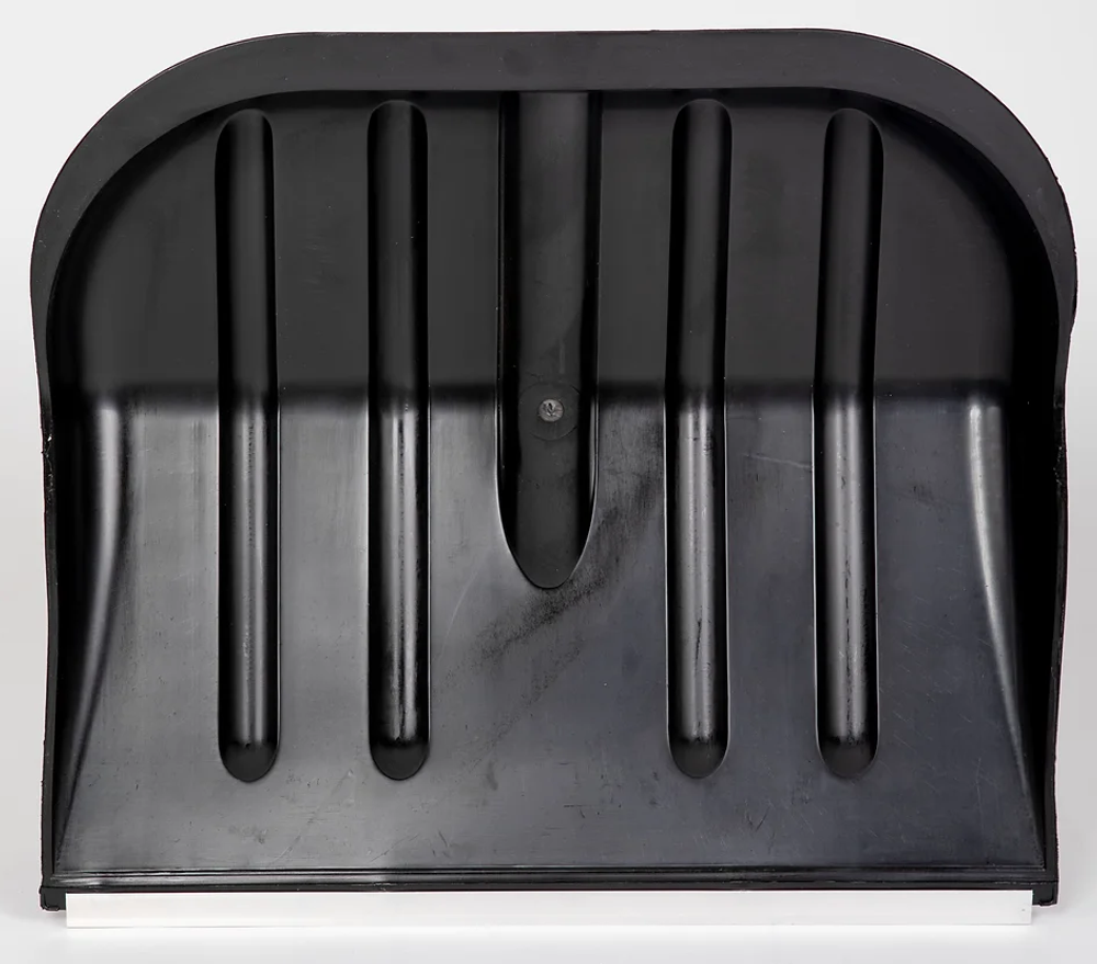 Лопата снеговая Зима  №2 с алюм. планкой без чер д.35 465х400 мм