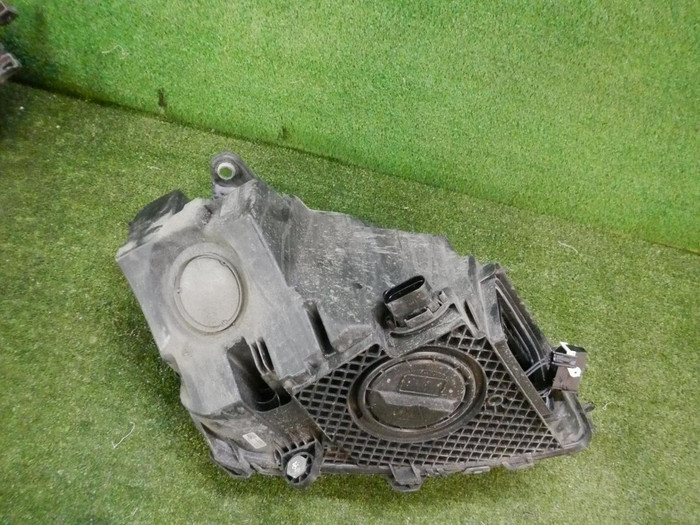 Фара левая Mercedes GLC X253 (2019-2022) LED