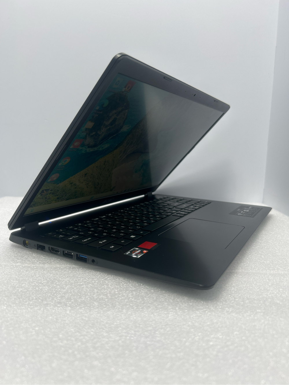 Ноутбук Acer Aspire 3 A315-42G-R7EH (NX.HF8ER.026) 15.6"/AMD Ryzen 5 3500U/RAM 8GB/HDD 1000GB/SSD 128GB/AMD Radeon 540 2Gb/1366*768/TN/Windows11/Подсветка кл-ры: нет/черный Состояние: B1