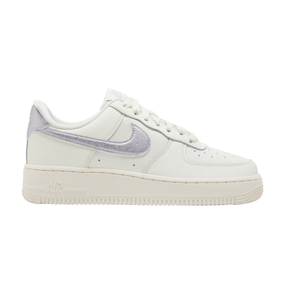 Кроссовки Nike Air Force 1 Low '07 "Metallic Purple" (Женская размерная сетка)
