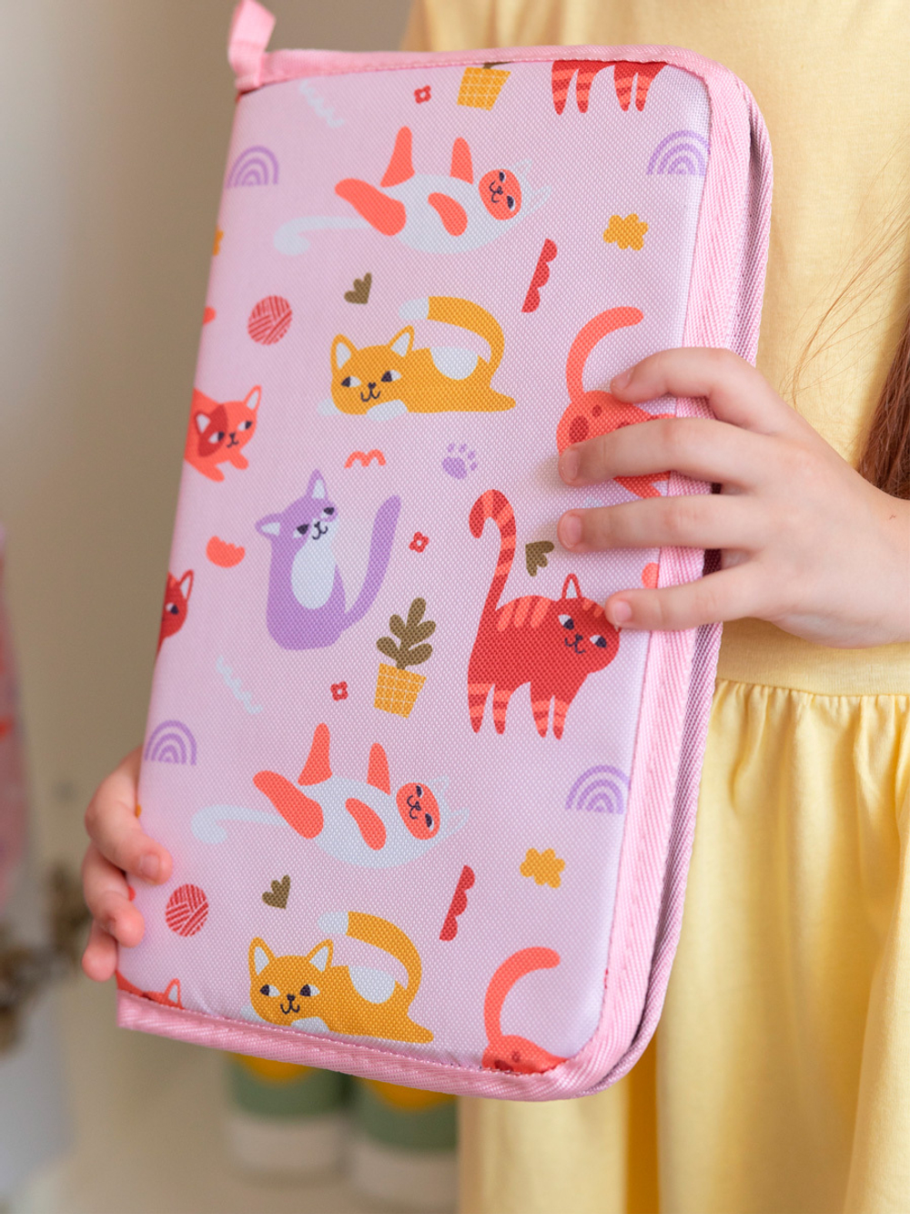 Набор для детского сада: кармашек, коврик, мешок. Котики принт