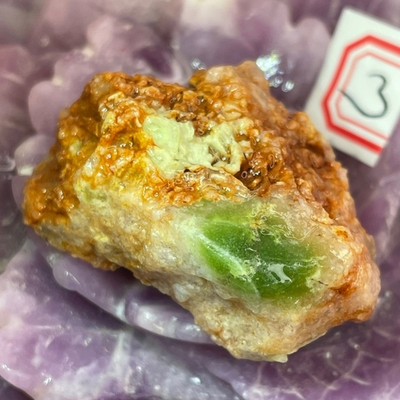 35423 Хризопраз необработанный 34-36мм