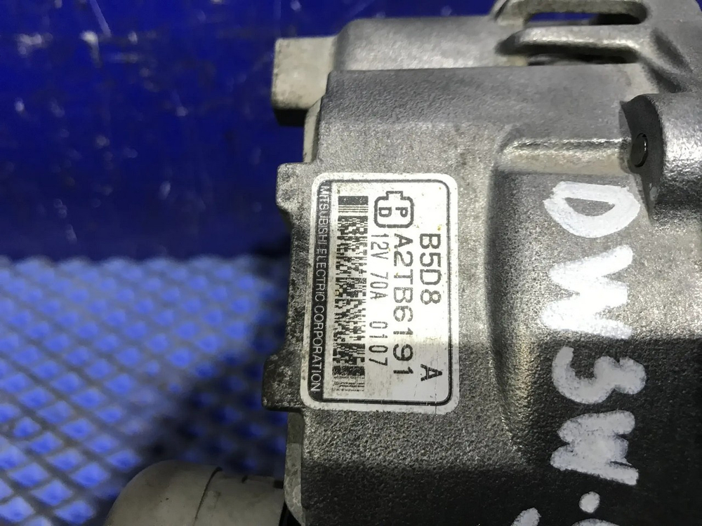 Генератор MAZDA DEMIO 2000