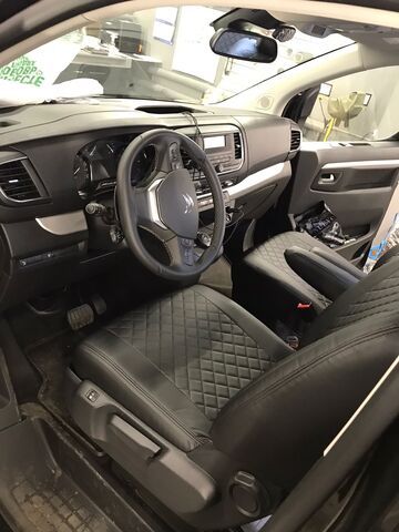 Установка Авточехлов