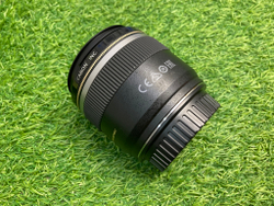 Canon EF-S 60mm 2.8 Macro USM
