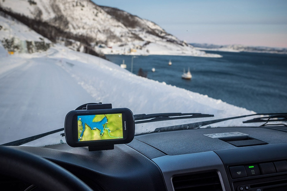 Навигатор Garmin Montana 680t  GPS/GLONASS Topo Russia